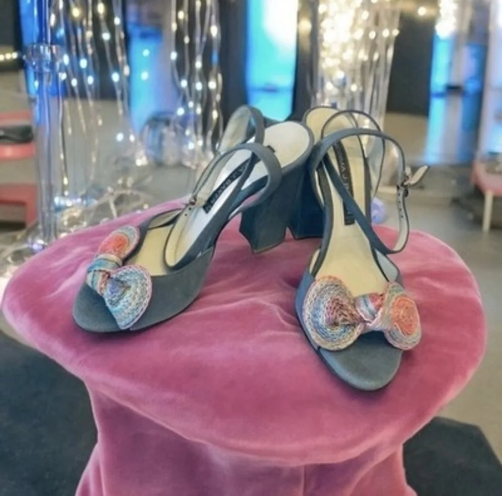 Norma J Baker Genuine Leather Suede Peep Toe Sandals Blue Block Heel 5.5 Floral